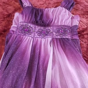 Girls dress